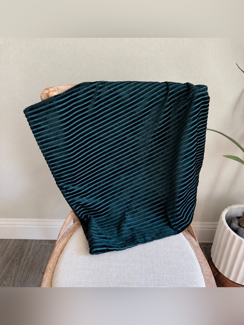 Anthropologie Fiora Ribbed Velvet Pillow Cover Green Teal Dark Peacock 21x21